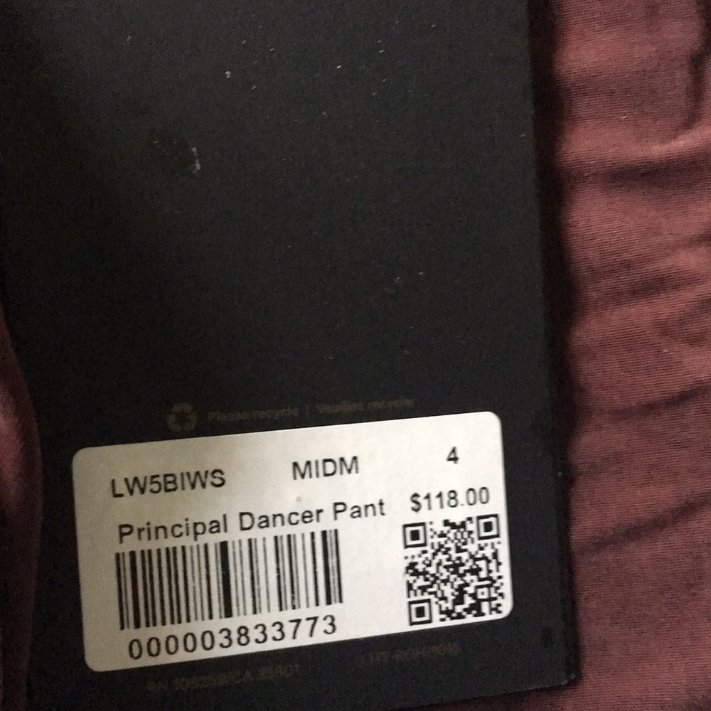 Lululemon Dancer Pant  new with tag not attached